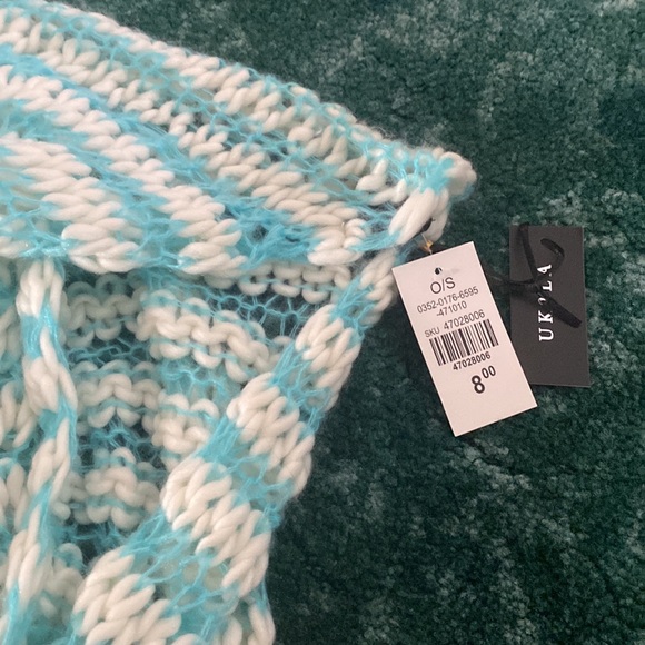 Blue and White Knit Infinity Scarf - Picture 3 of 3